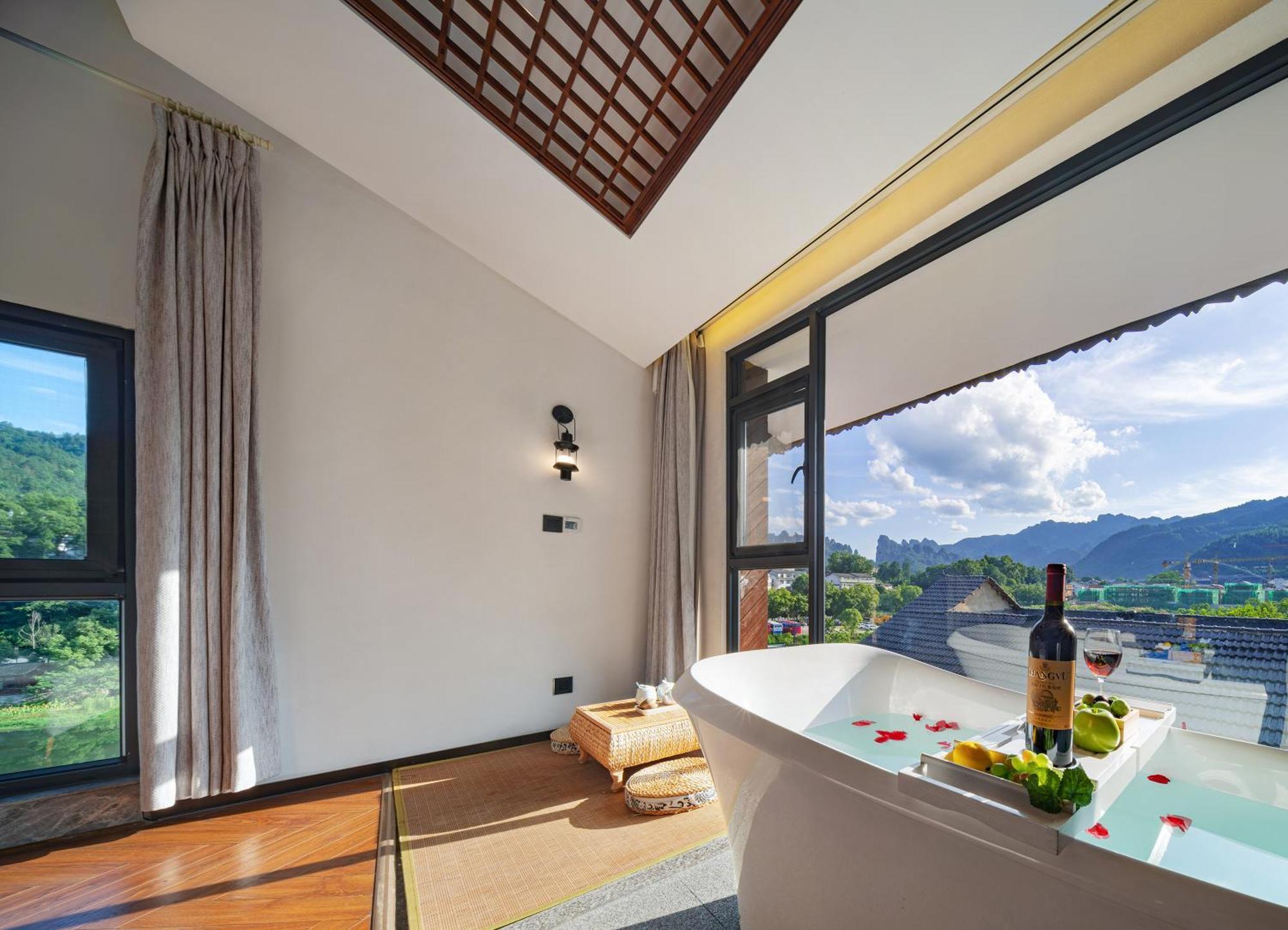 張家界武陵源北岸輕奢客棧 森林公園店 Hotel Trương Gia Giới Ngoại thất bức ảnh