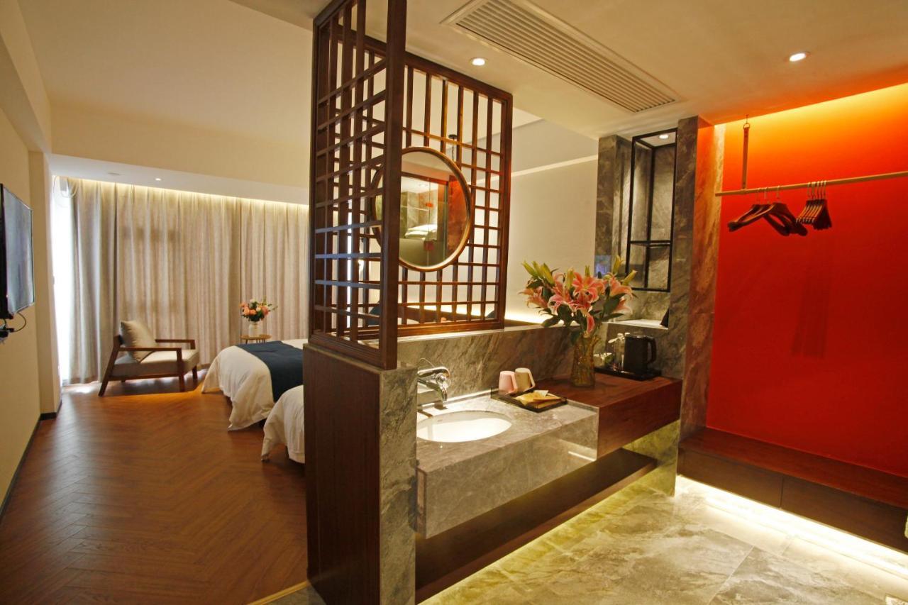 張家界武陵源北岸輕奢客棧 森林公園店 Hotel Trương Gia Giới Ngoại thất bức ảnh