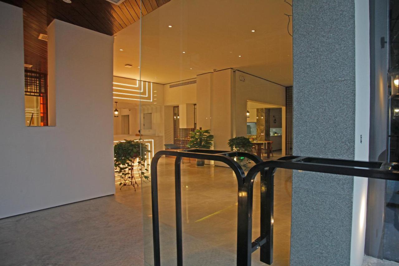 張家界武陵源北岸輕奢客棧 森林公園店 Hotel Trương Gia Giới Ngoại thất bức ảnh